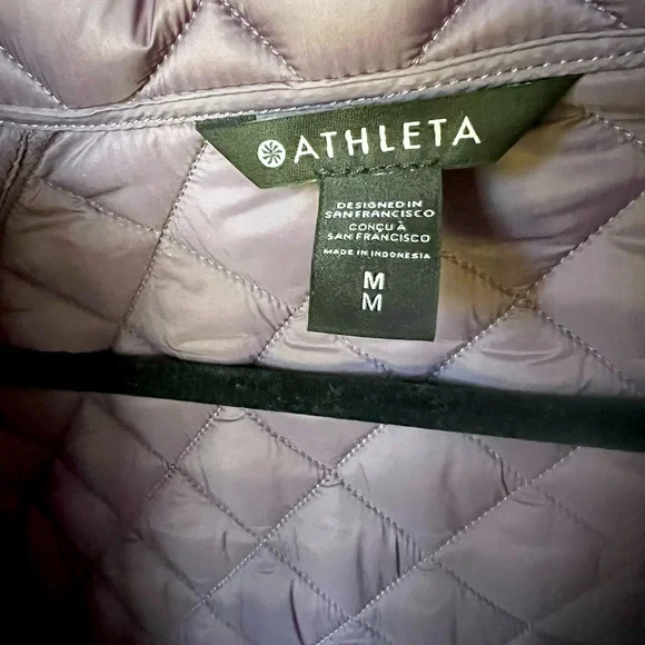 Athleta Whisper Featherless Jacket Size Medium Eggplant Purple - Picture 3 of 4